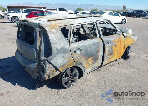 2018 Kia Soul z USA, uszkodzony, nr VIN KNDJN2A29J7539033